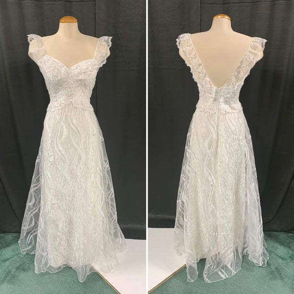 WAVED ORGANZA WITH LACE AND SPARKLE BRIDE